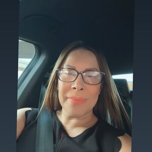 Meet your Posher, Brenda